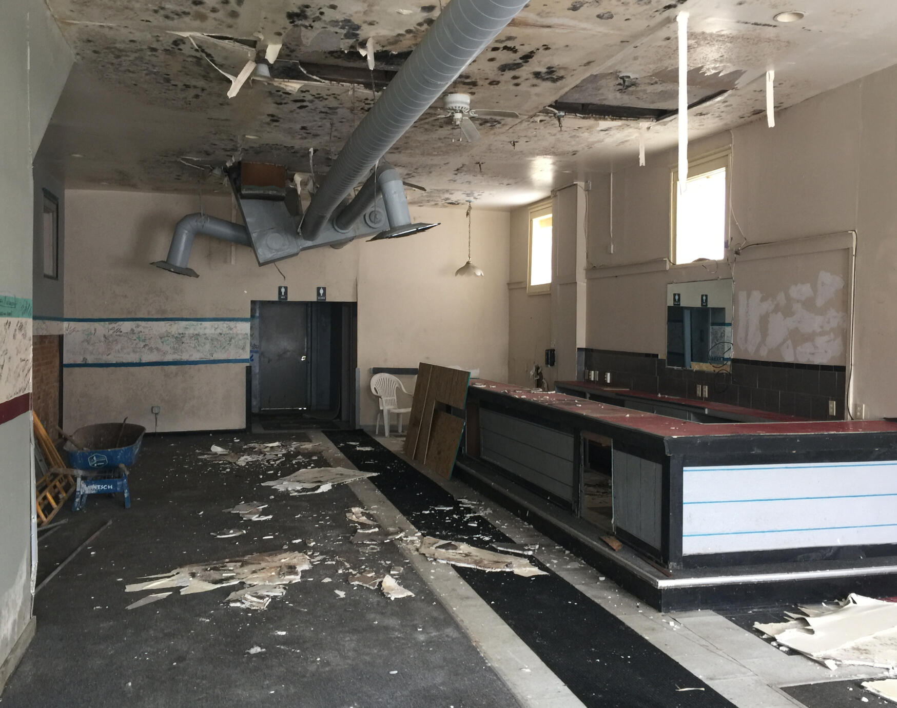 714 downstairs on purchase looking East